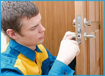 Lock Locksmith Services Burtonsville, MD 301-944-6624 - 5-lock-opening